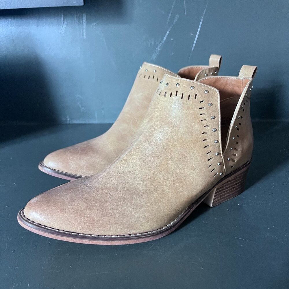 Steve Madden Cutout Booties (7)